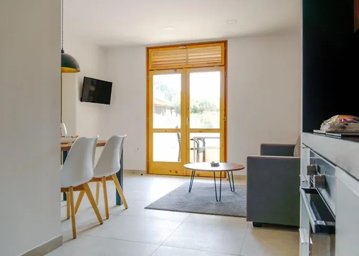 Appartement 3524-10 For 4 Pers In *